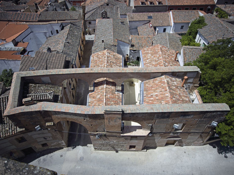 Ceramika architektoniczna dziś. Relacja z targów Cevisama