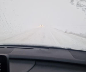 Zaśnieżone drogi w powiecie sławieńskim