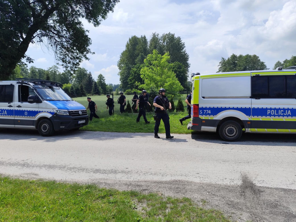 Zatrzymanie Dariusza R. po zbrodni w Mierzawie
