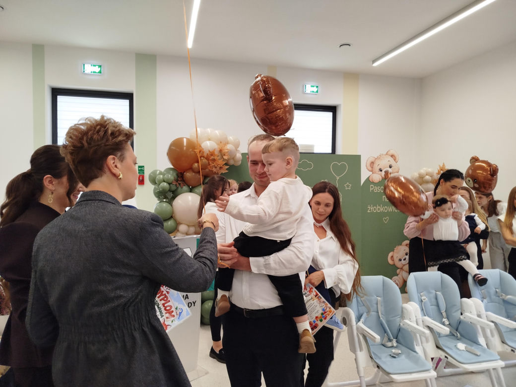 Otwarcie Żłobka w Mokobodach i pasowanie na żłobkowicza
