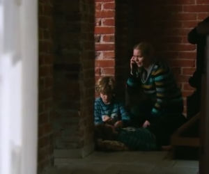 Przyjaciółki 3 sezon odc. 34. Anka (Magdalena Stużyńska), Staś (Antoni Borowski), Franek (Kajetan Borowski)