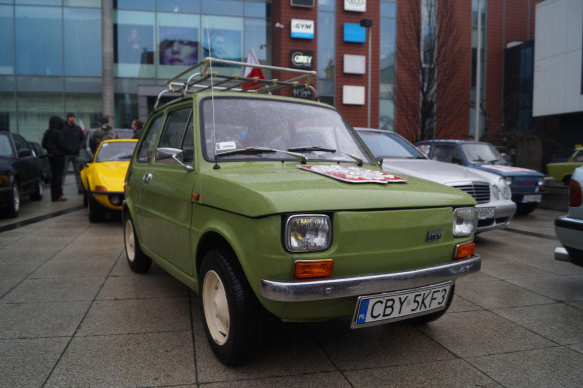 Retro Karawana dla WOŚP. Wyjątkowa parada ulicami Bydgoszczy! [ZDJĘCIA]