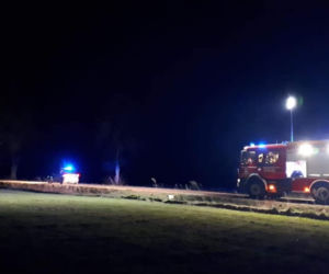 Sierpc. POWAŻNY WYPADEK! Zmiażdżone auto z kobietą za kierownicą! [ZDJĘCIA]