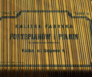 Unikatowy fortepian trafił do Muzeum Historii Przemysłu w Opatówku