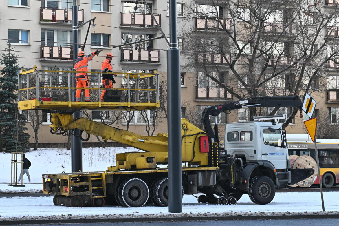 Kiedy koniec budowy trasy tramwajowej na ul. Kasprzaka? Inwestycje opóźnia zima!