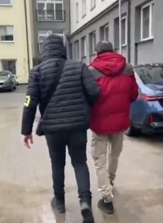 Pociął znajomego maczetą i zmiksował mu twarz blenderem. „Chodź sąsiadko zobacz, co się stało”