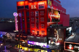 Biskup ukradł milion z tacy i wydał w domu publicznym