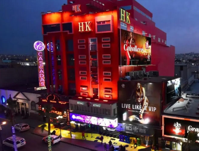 Biskup ukradł milion z tacy i wydał w domu publicznym