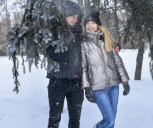 Rolnik szuka żony na stoku! Tak Marta Paszkin i Paweł Bodzianny urwali się i szaleją. Ale dzieciaki też mają frajdę