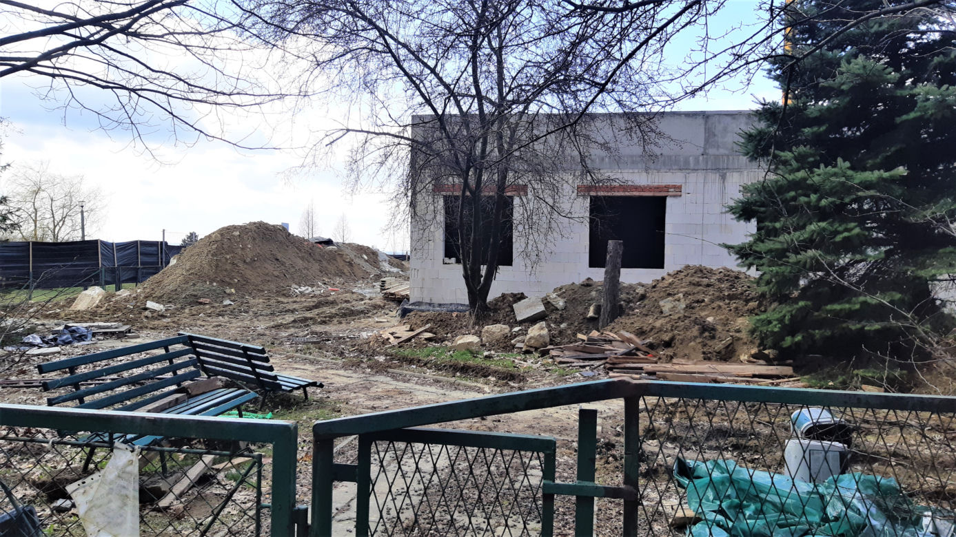 Mury pną się do góry! Co powstaje na osiedlu Westerplatte?