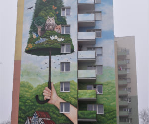 Nowy mural na bydgoskim Błoniu. Powstał ze specjalnych farb [ZDJĘCIA] 
