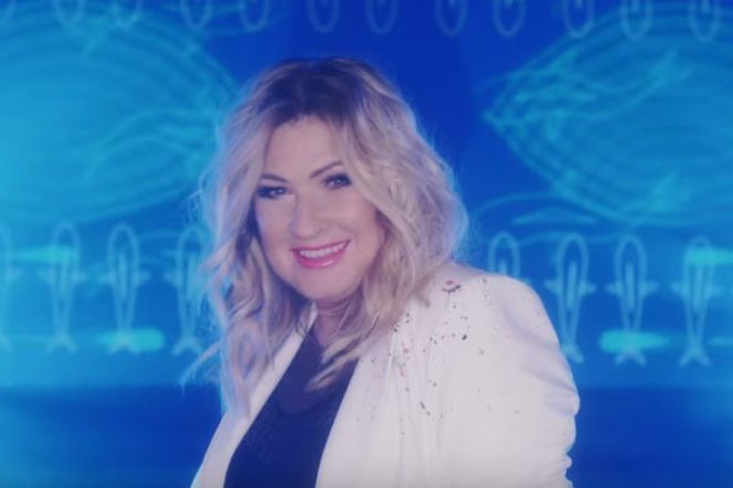 Beata Kozidrak w teledysku