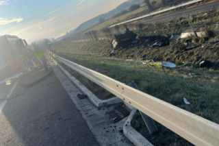 Speedrowerzyści z Leszna proszą kierowców o nagrania z wypadku. Poszkodowani to była prezes klubu i jej syn