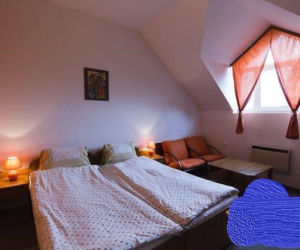 Opuszczony hotel w słowackich górach. Ludzie z Katowic jeździli tu na wywczas. Teraz to ruina 