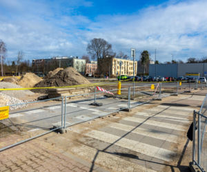 Budowa tunelu pod torami przy PKP Warszawa Wesoła