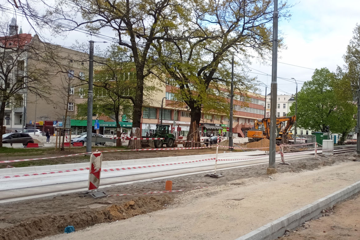 Przebudowa placu Zwycięstwa. Duże zmiany w kursowaniu tramwajów