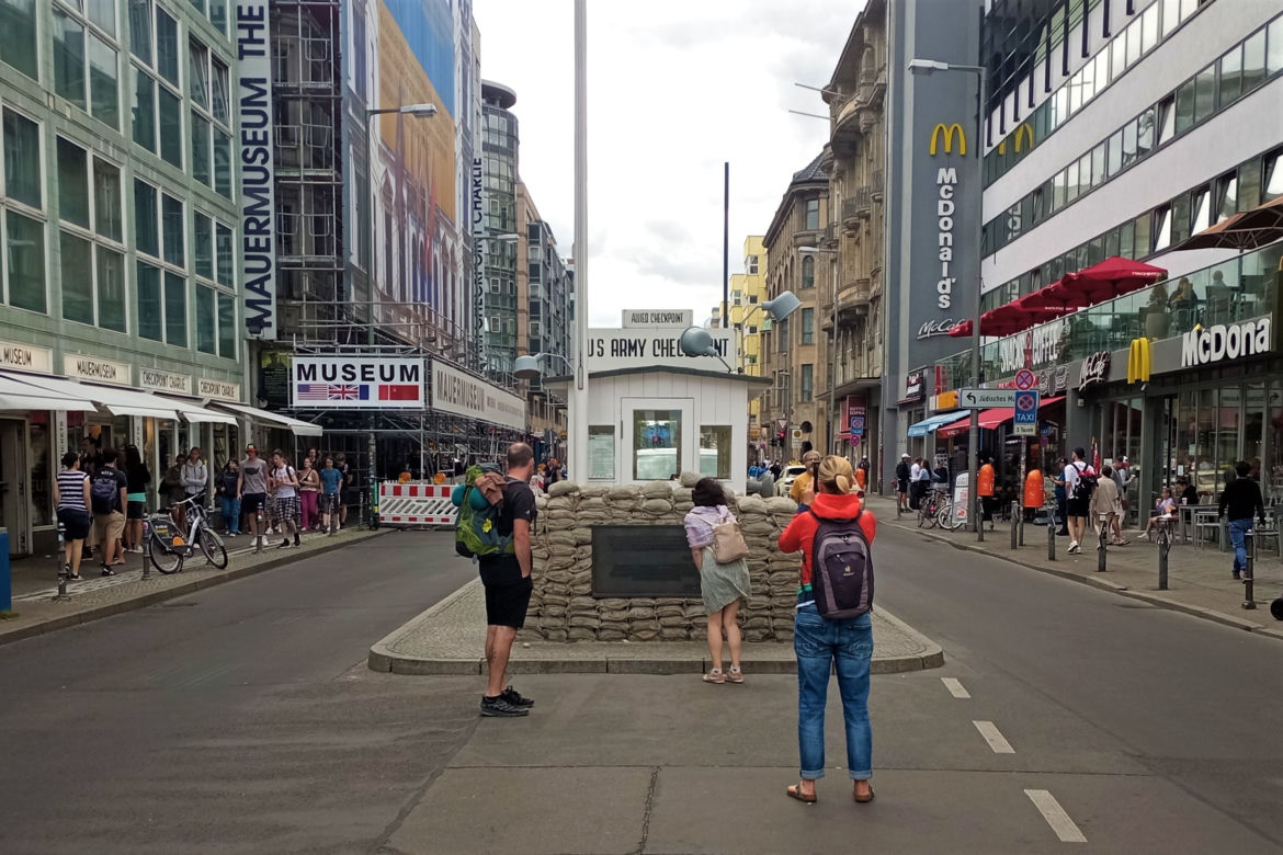 Bilet za 9 euro bije rekordy popularności! Jak tanio podróżować po Niemczech?