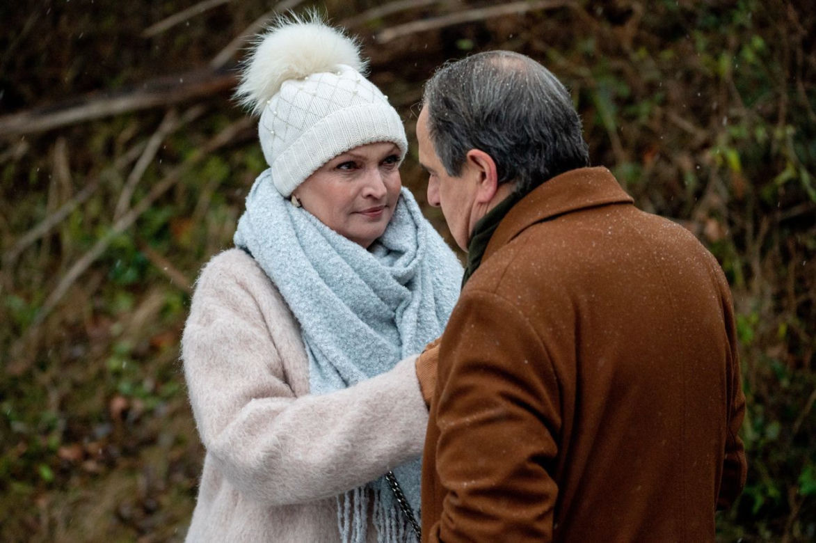 Barwy szczęścia odc. 2620. Małgorzata (Adrianna Biedrzyńska), Jerzy (Bronisław Wrocławski)