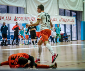 FC Toruń -  Acana Orzeł Jelcz-Laskowice 3:5, zdjęcia z meczu