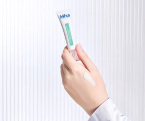 Pielęgnacja skóry trądzikowej. Sposób na niedoskonałości