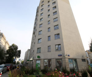 Osiedle grozy. Powstaje blok oddalony o 4 metry od balkonów