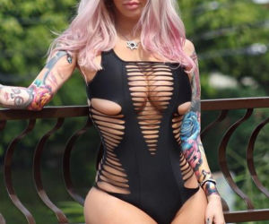 Marilyn Manson pogryzł gwiazdę porno