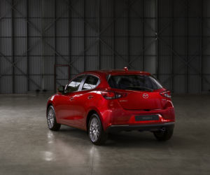 Mazda 2 lifting 2020
