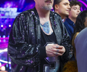 Tak na początku kariery wyglądał Piotr Kędzierski. Dziś trudno go rozpoznać na starych zdjęciach