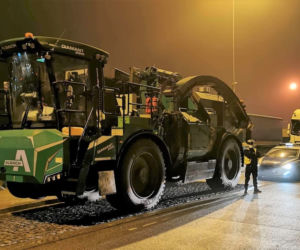 Wiśniowa Góra. KOMBAJN-GIGANT zatrzymany na autostradzie A1. Kierowca bez uprawnień