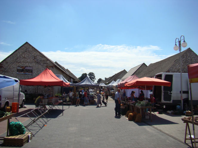 To jedno z najpiękniejszych śląskich miast. Kiedyś było wsią, a dzisiaj zachwyca kamiennymi stodołami