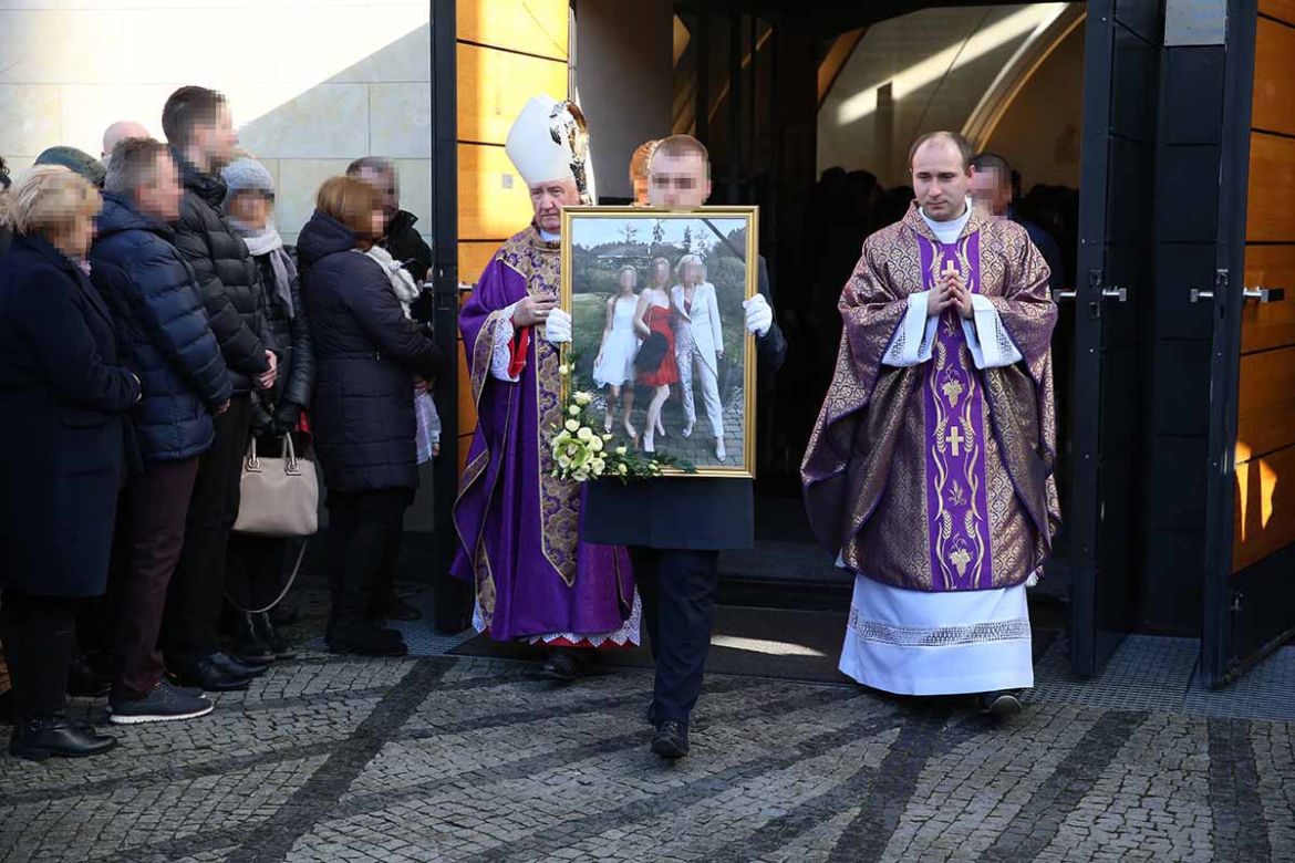 Pogrzeb ofiar tragedii w Bukowinie Tatrzańskiej