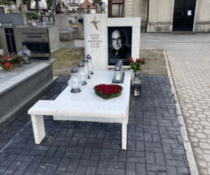 Wyznała Machalicy miłość na nagrobku