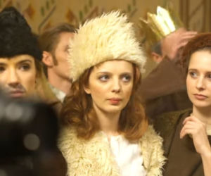 Stulecie Winnych 4 sezon. Kasia (Weronika Humaj), Basia (Kamila Bujalska), Ewa (Sonia Mietielica)