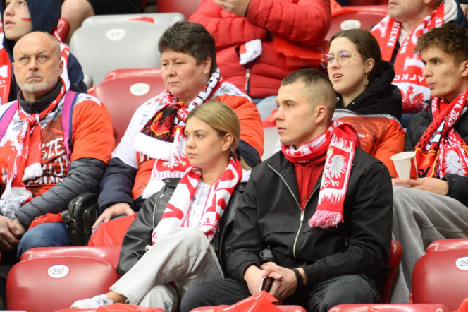 Tak się bawią kibice na meczu Polska - Albania. Gorąca atmosfera na PGE Narodowym