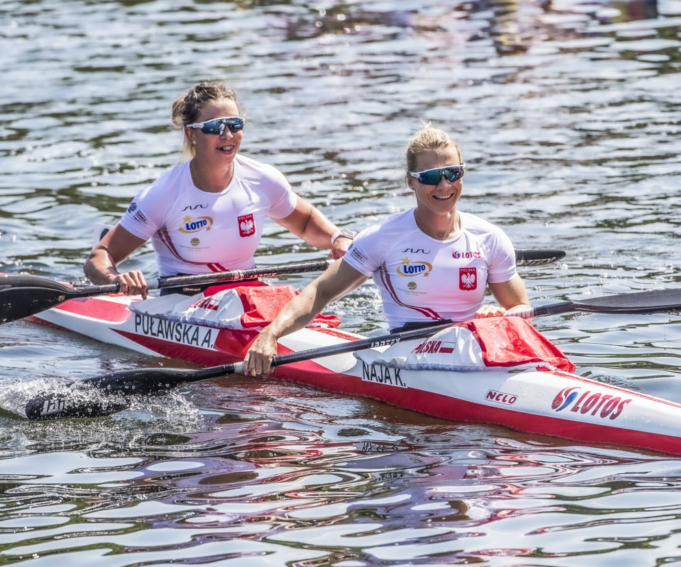 Karolina Naja, Anna Puławska