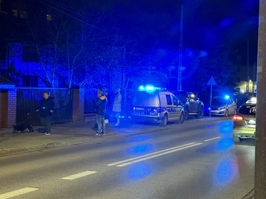 Podwójne zabójstwo na Tarchominie. Krwawa masakra rozegrała się w mieszkaniu!