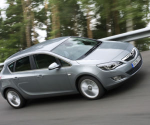 Opel Astra IV