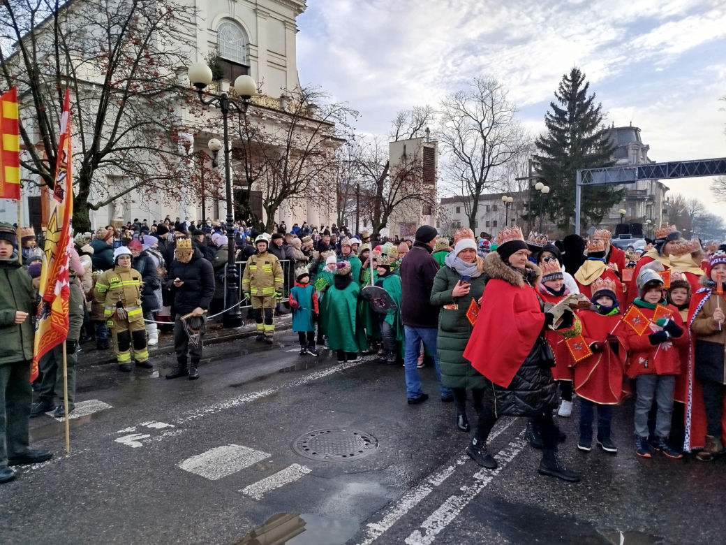 Z okazji rozpoczętego w styczniu 2025 Roku Jubileuszowego, tegoroczne obchody święta Trzech Króli w Siedlcach były wyjątkowo uroczyste. 