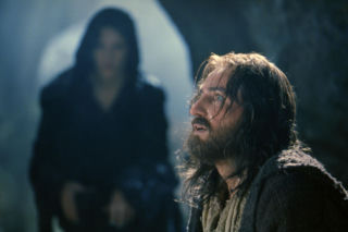 Pasja w telewizji w Wielkanoc 2026. Kiedy i gdzie oglądać słynny film o ukrzyżowaniu Jezusa?