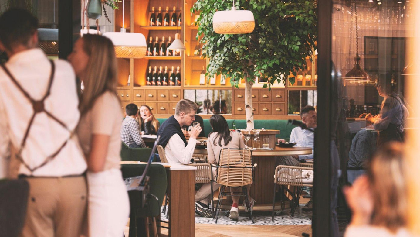 10. Restauracja Młodnik - 4 widelce