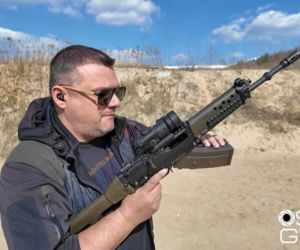 Karabin SIG 553 - niezawodność Kałasznikowa w szwajcarskim wydaniu