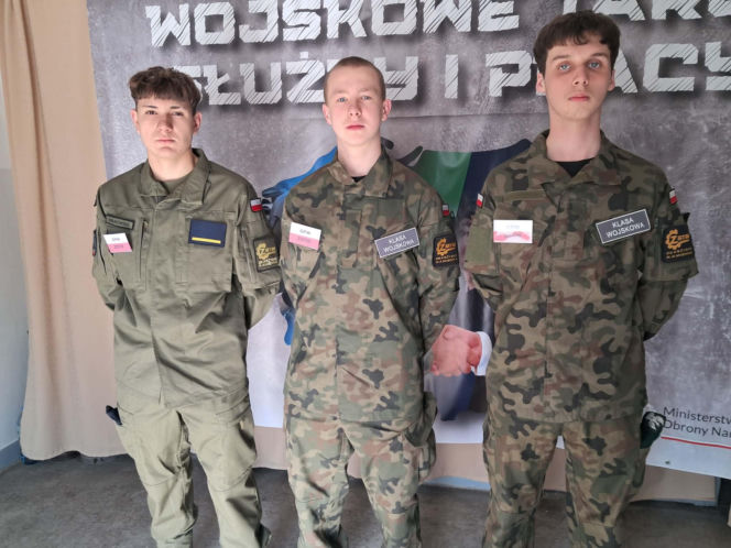 Targi Służby i Pracy w Skarżysku. Wojsko Polskie kusi nowoczesnością i stabilną ścieżką kariery
