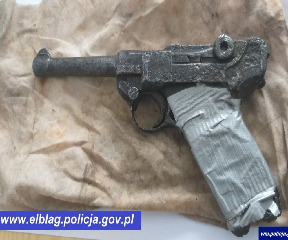 Elbląg: Parabelka w mieszkaniu 72-latka