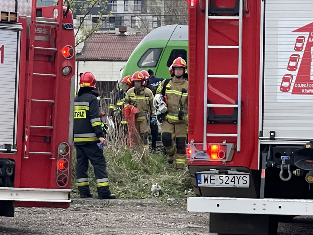 Potrącenie przez pociąg na dworcu zachodnim. Na miejscu śmigłowiec LPR. Trwa akcja ratunkowa