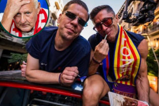 Bardzo radośni Lewandowski i Szczęsny parodiowali Tomaszewskiego! Lewy zaczął mówić o jego córce
