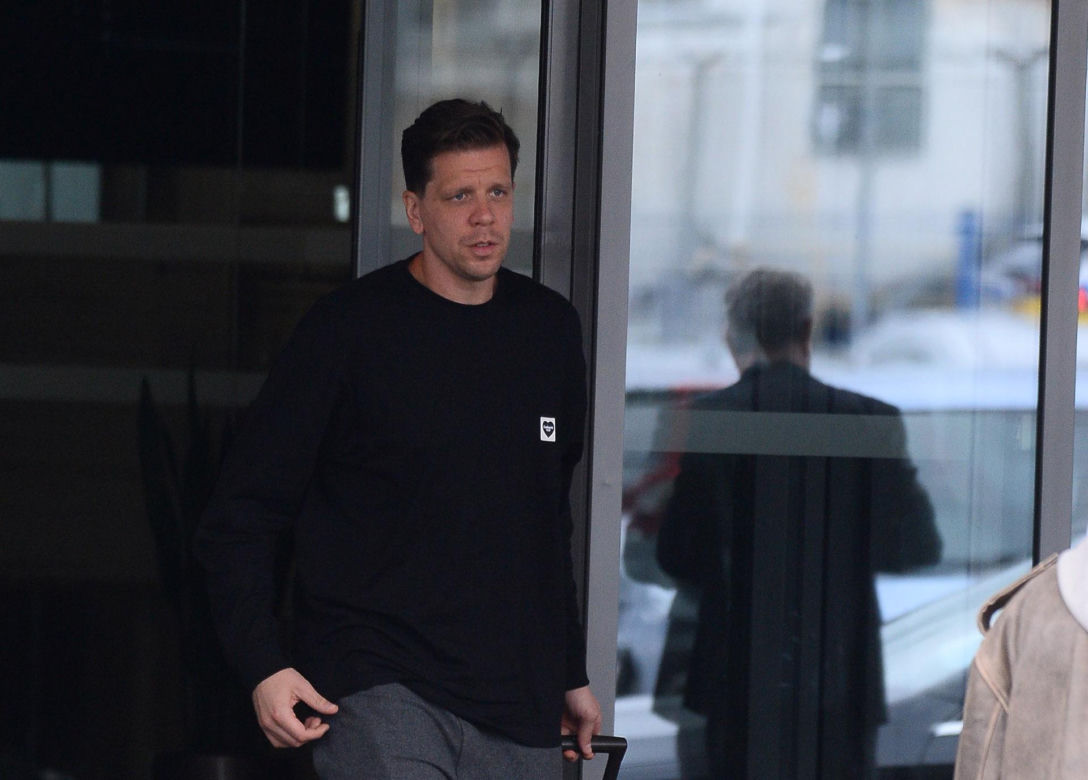 Wojciech Szczęsny przyleciał na premierę