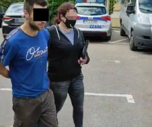 Ksiądz z filmu Boże Ciało w rękach policji. Nie uwierzysz, co jak teraz żyje Patryk. B, pierwowzór fałszywego duchownego z filmu