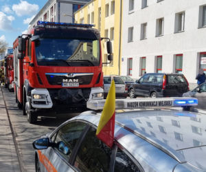 Koszmarny wypadek na Wiatracznej. Piesza wpadła pod miejski autobus