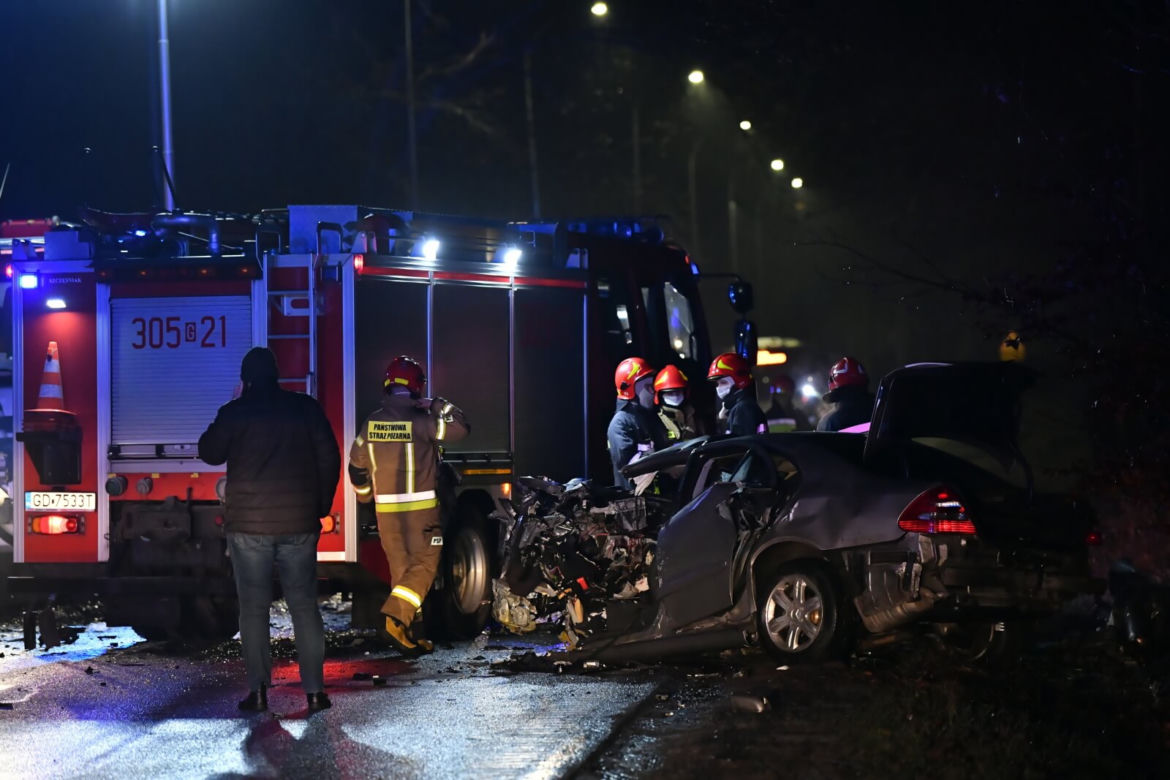 Wypadek śmiertelny w Gdańsku na ul. Spacerowej [ZDJĘCIA]