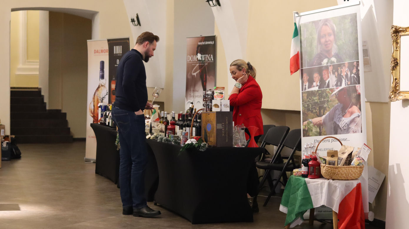Mikołajkowy Festiwal Wina w Lublinie